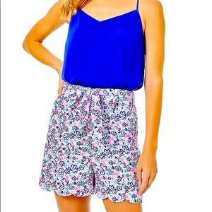 NWT Lilly Pulitzer Casia Scalloped Hem Shorts Size 8 Multi-Colored Floral